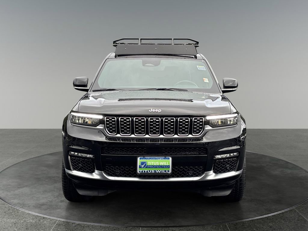 Used 2023 Jeep Grand Cherokee L Summit AWD/4WD image 3