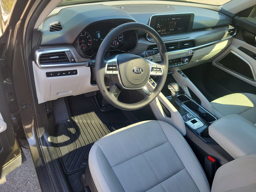 Used 2021 Kia Telluride EX w/ EX Premium Package image 22