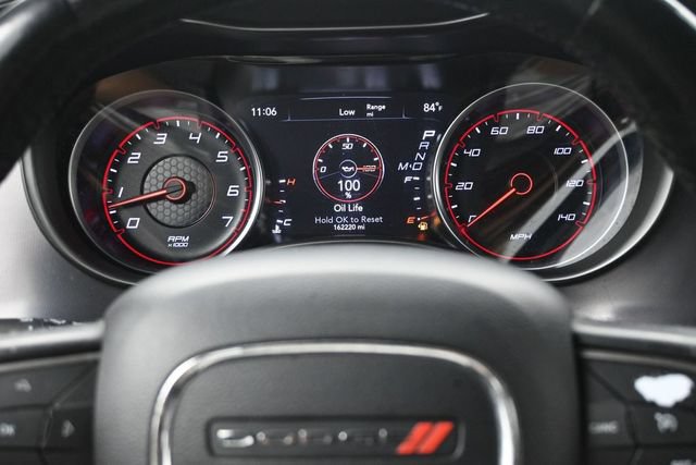 Used 2019 Dodge Charger SXT w/ Leather Interior Group RWD image 13