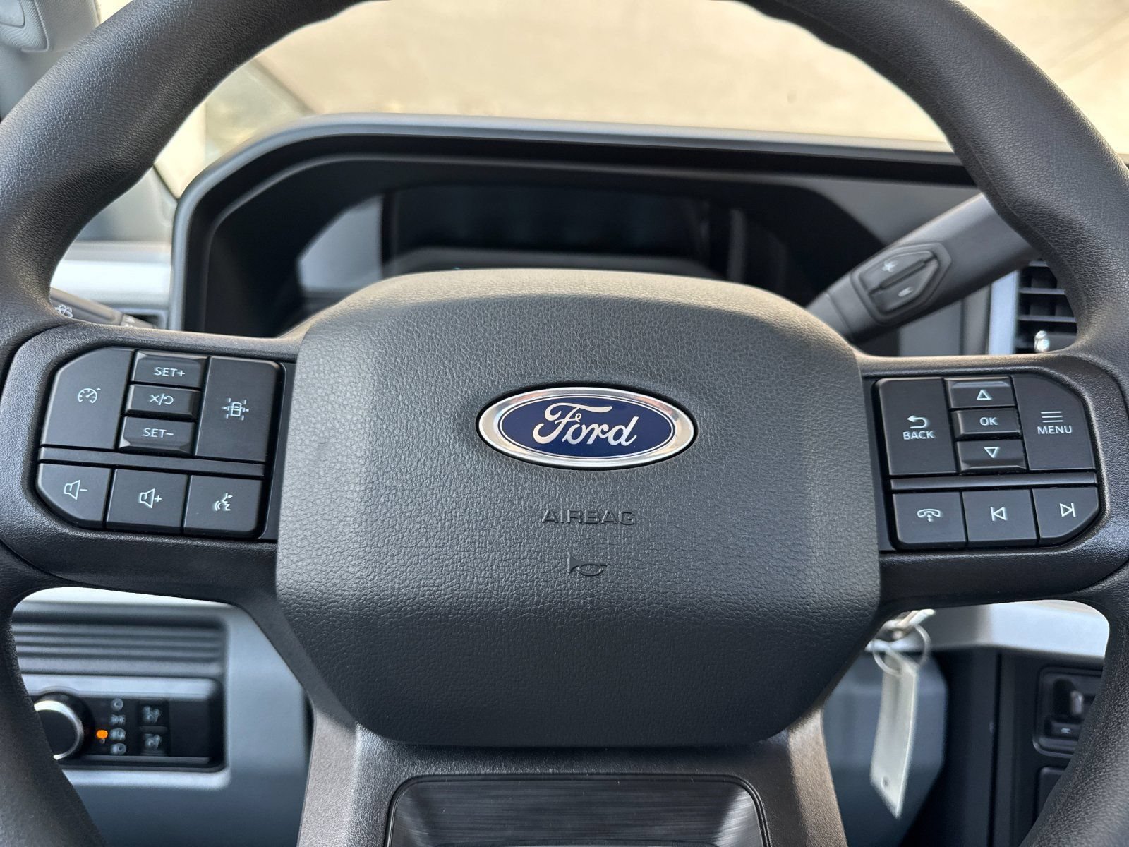 New 2026 Ford F550 2WD Regular Cab Super Duty image 21