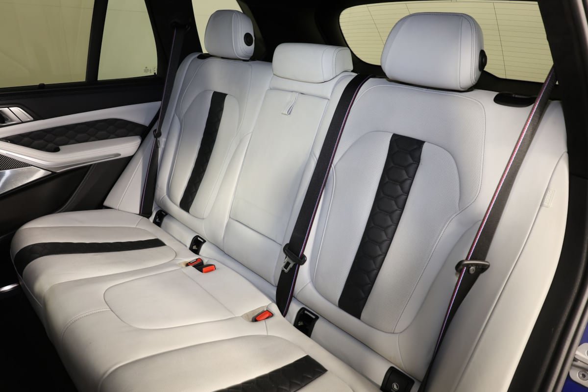 Used 2021 BMW X5 M w/ Competition Package AWD/4WD image 11