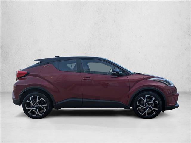 Used 2019 Toyota C-HR XLE image 4