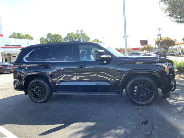 Certified 2023 Toyota Sequoia SR5 image 9