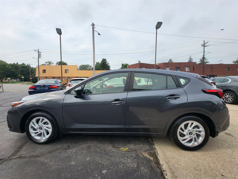 Used 2024 Subaru Impreza 2.0i AWD/4WD image 4