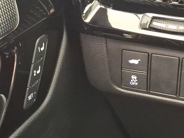 Used 2023 Honda CR-V EX-L image 26