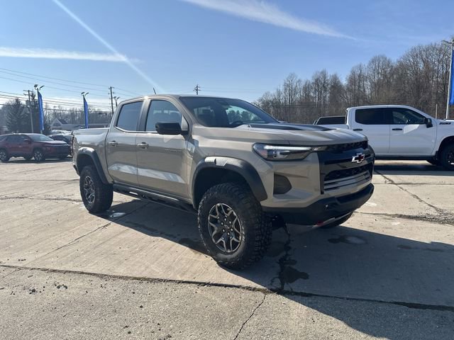 Certified 2024 Chevrolet Colorado ZR2 w/ ZR2 Convenience Package III image 11