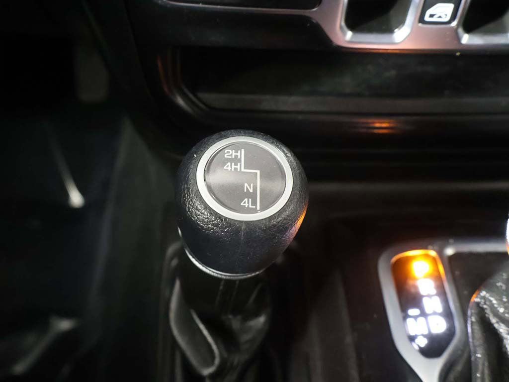 Used 2022 Jeep Wrangler Unlimited Sport image 42