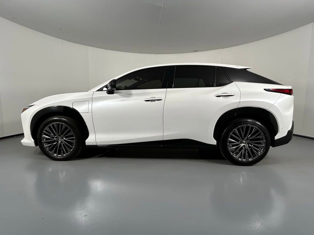 Used 2023 Lexus RZ 450e Premium w/ Accessory Package (2T) AWD/4WD image 5