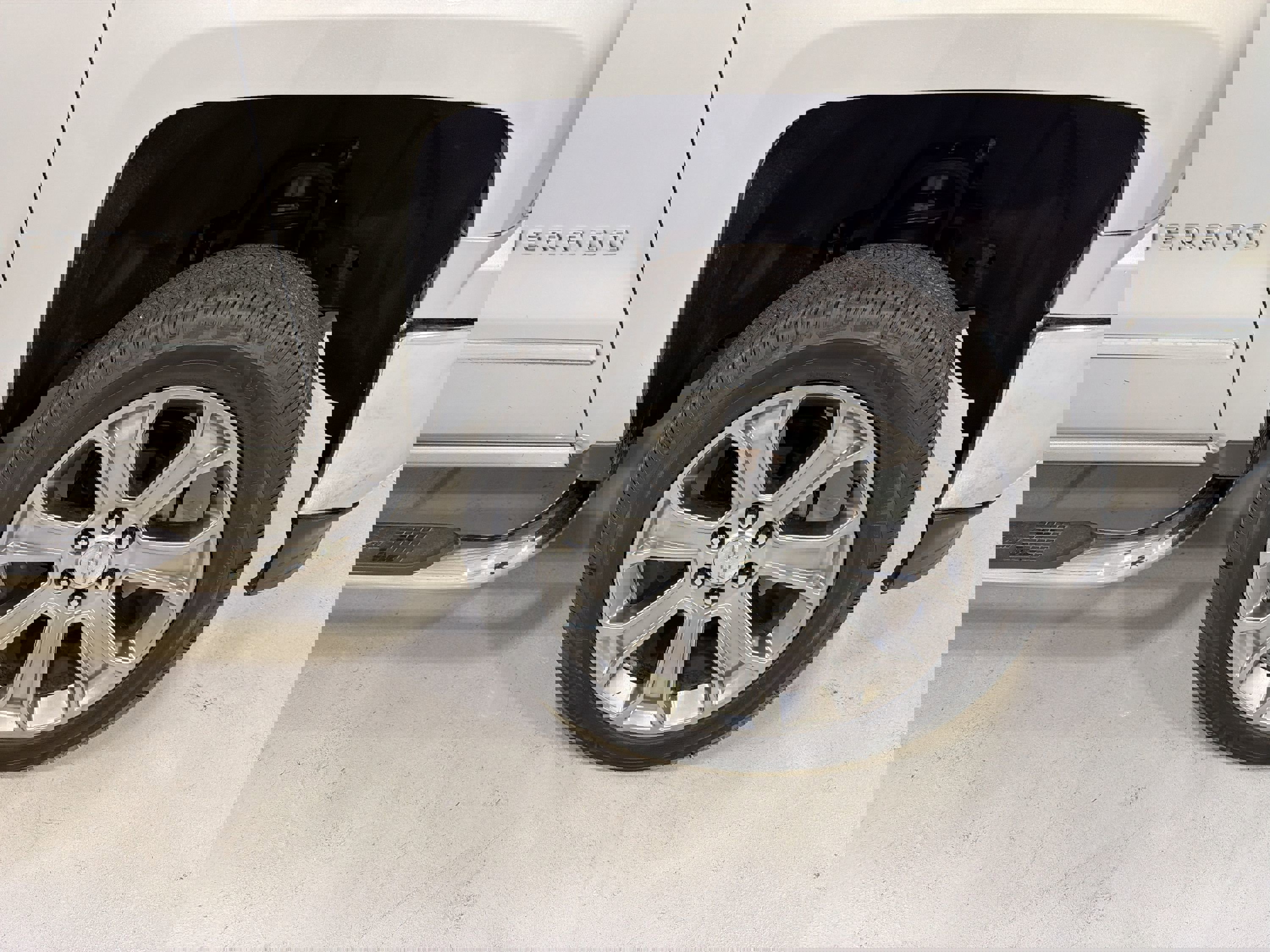 Used 2015 Chevrolet Silverado 1500 LT w/ All Star Edition image 28