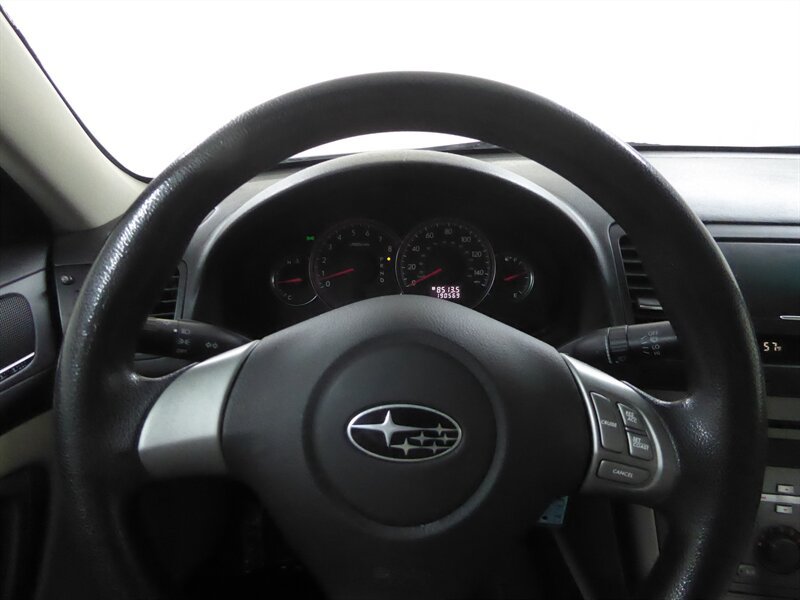 Used 2009 Subaru Legacy 2.5i Special Edition AWD/4WD image 11