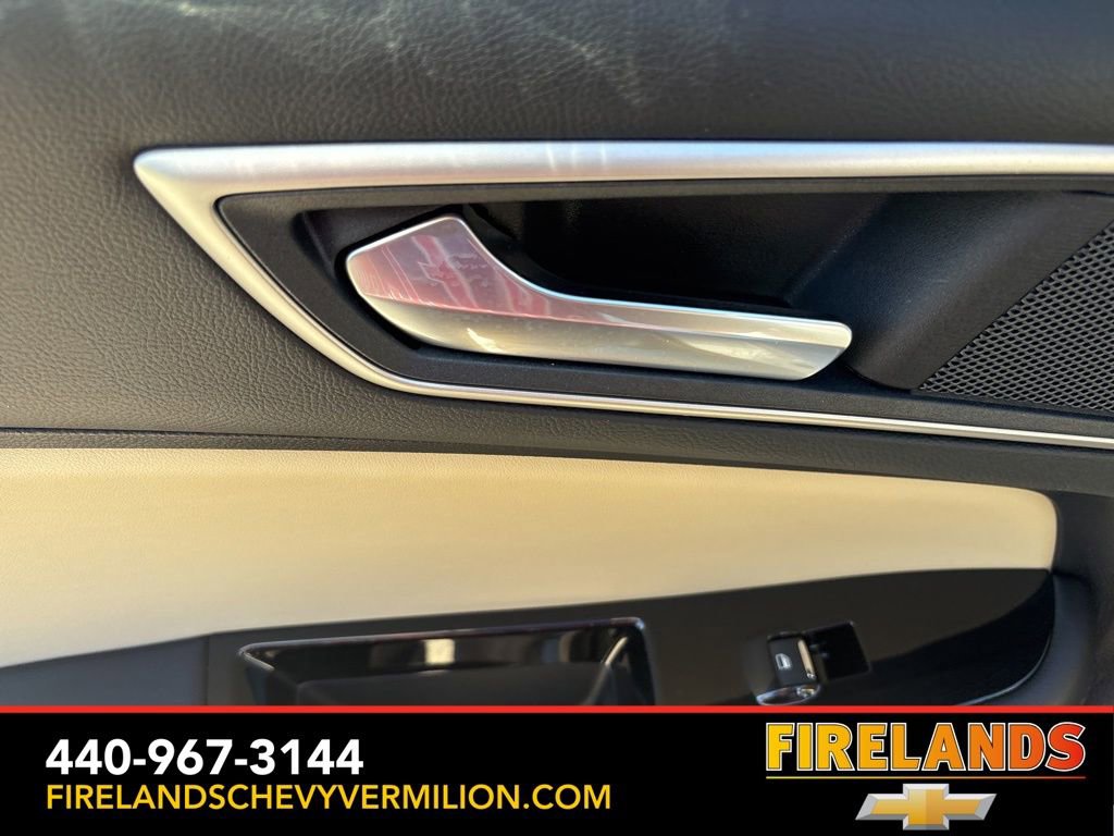 Used 2018 Ford Edge SEL w/ Equipment Group 201A image 37
