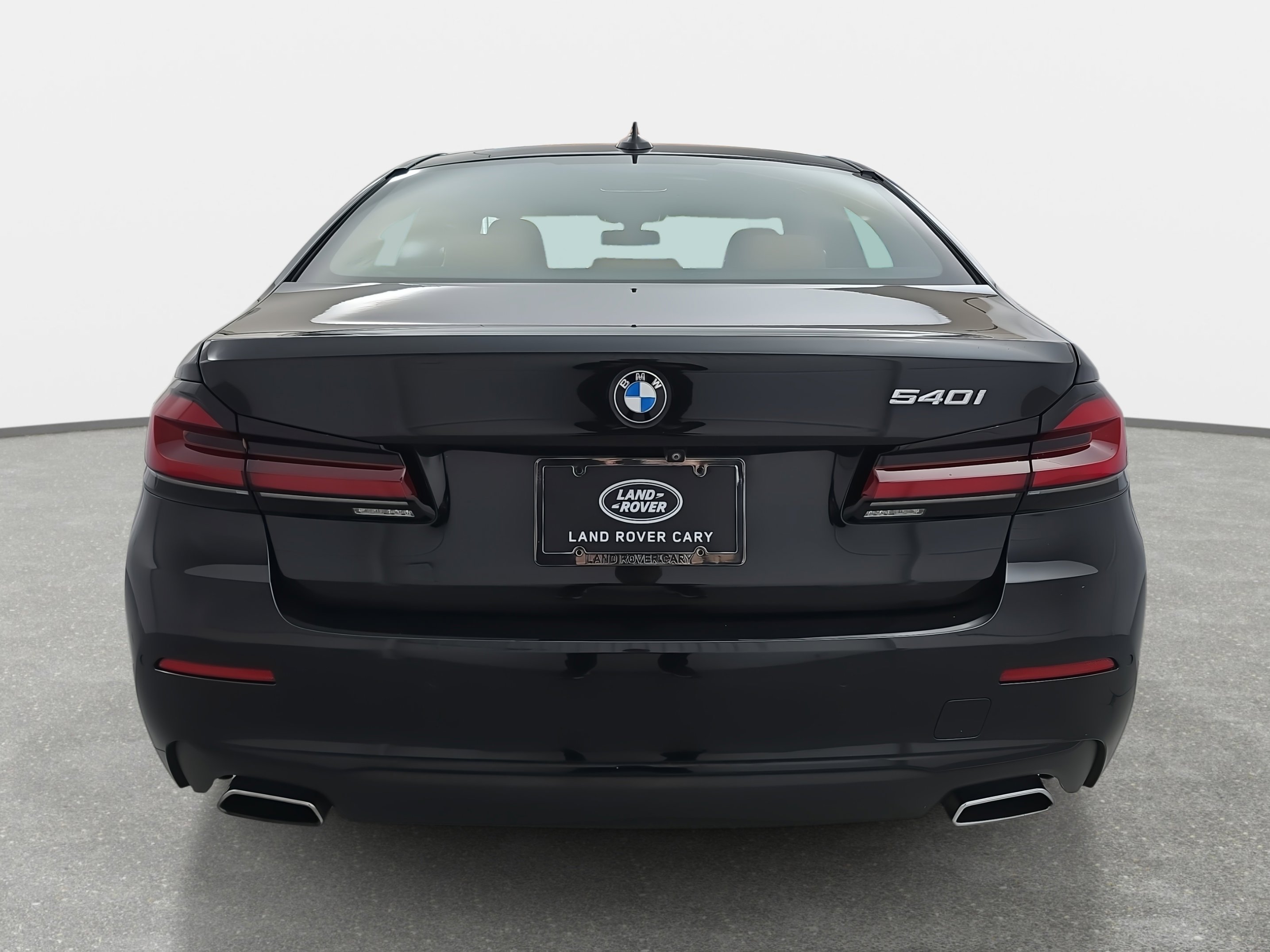 Used 2021 BMW 540i w/ Premium Package image 6