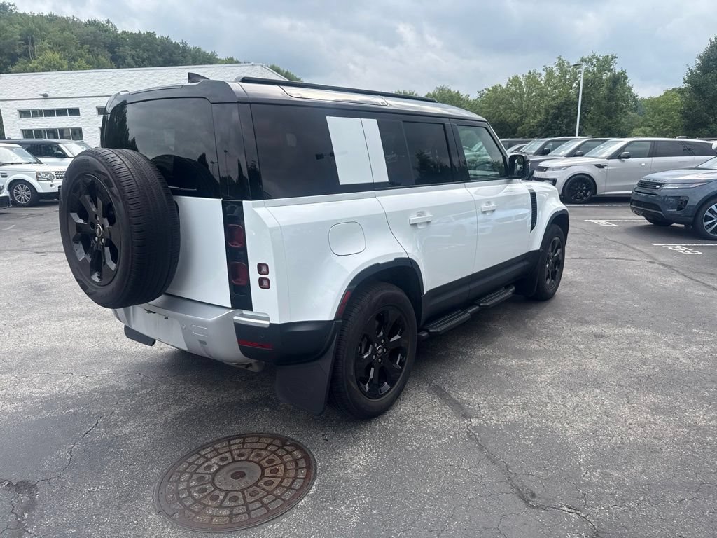 Used 2025 Land Rover Defender 110 S AWD/4WD image 6