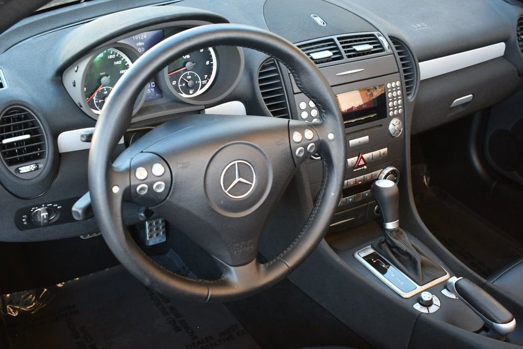 Used 2006 Mercedes-Benz SLK 55 AMG image 60