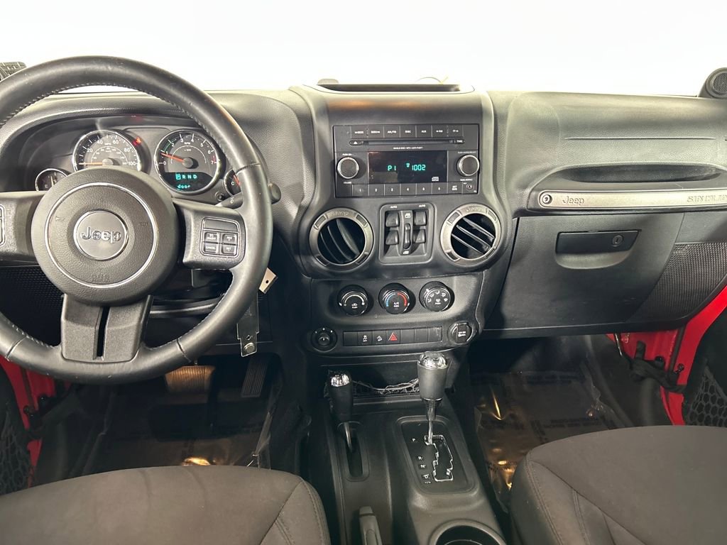 Used 2014 Jeep Wrangler Unlimited Sport w/ Quick Order Package 24S AWD/4WD image 18