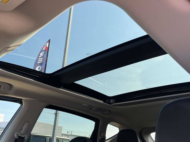 Used 2023 Nissan Murano Platinum w/ Cargo Package FWD image 14