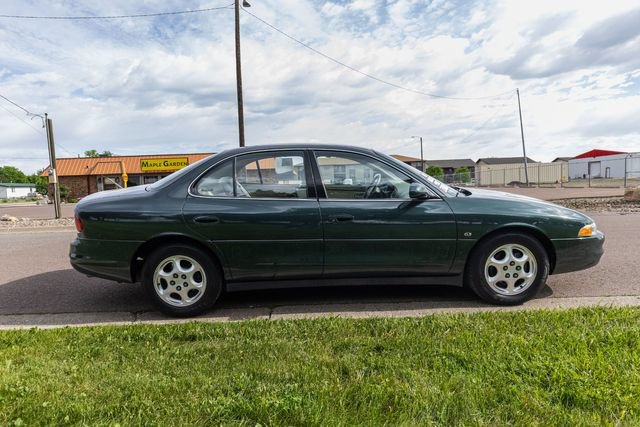 Used 1999 Oldsmobile Intrigue GLS FWD image 4