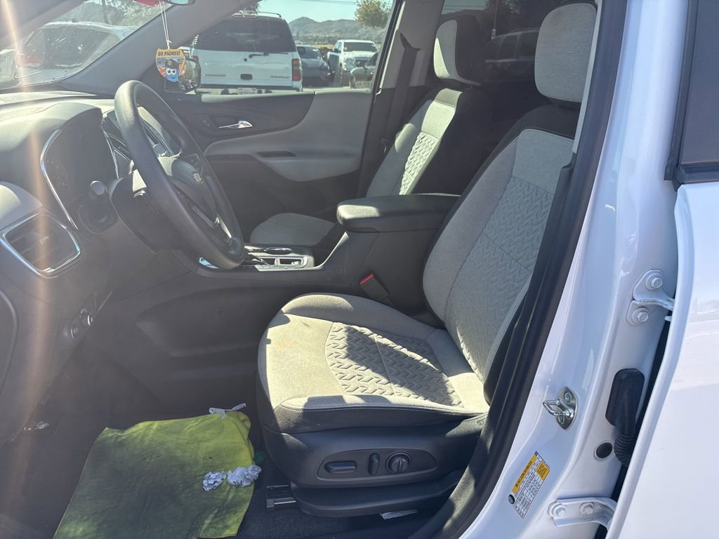 Used 2024 Chevrolet Equinox LS w/ LS Convenience Package image 21