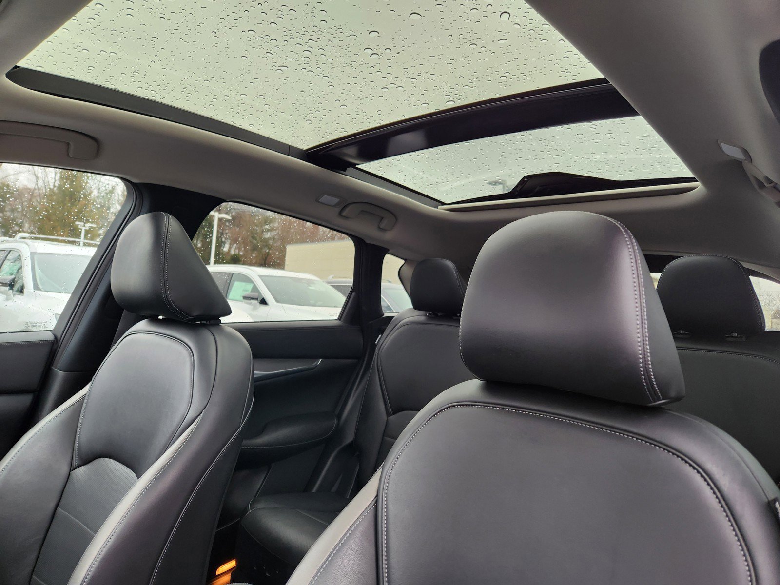 Used 2023 INFINITI QX50 Luxe image 12