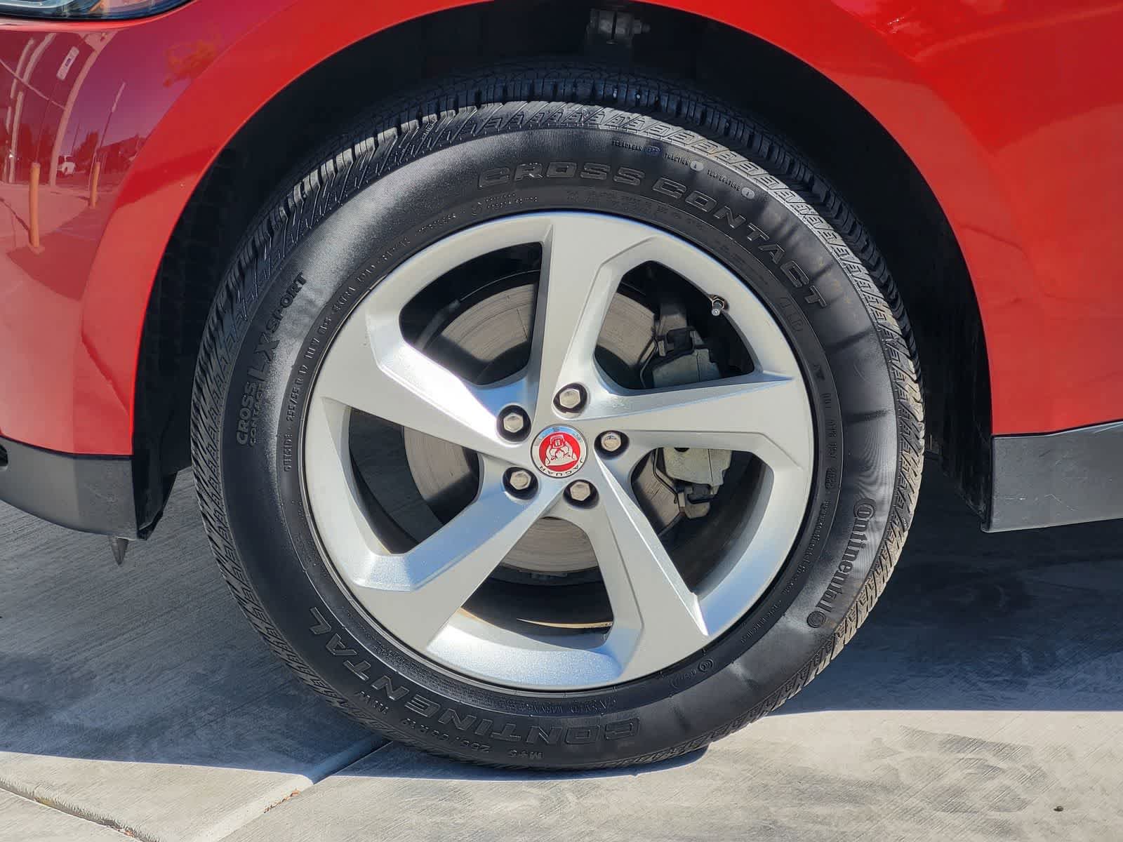 Used 2020 Jaguar F-PACE Premium AWD/4WD image 9