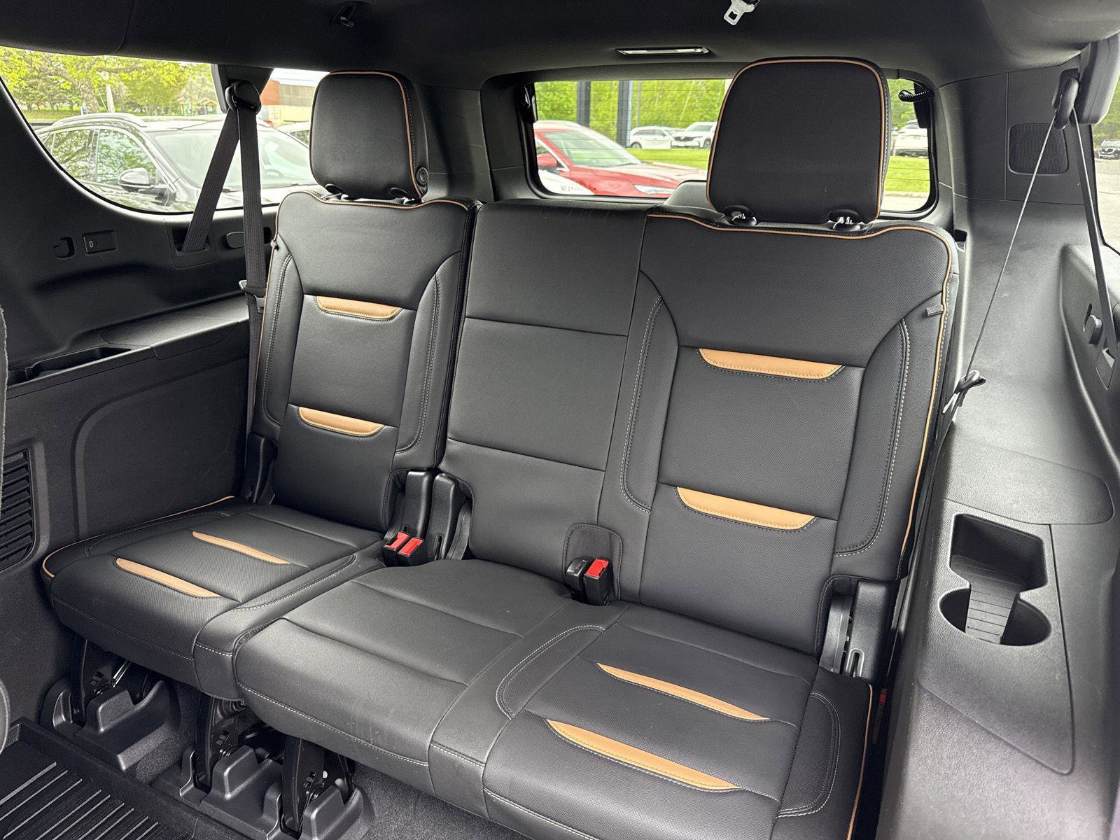 Used 2021 GMC Yukon XL AT4 w/ AT4 Premium Plus Package image 16