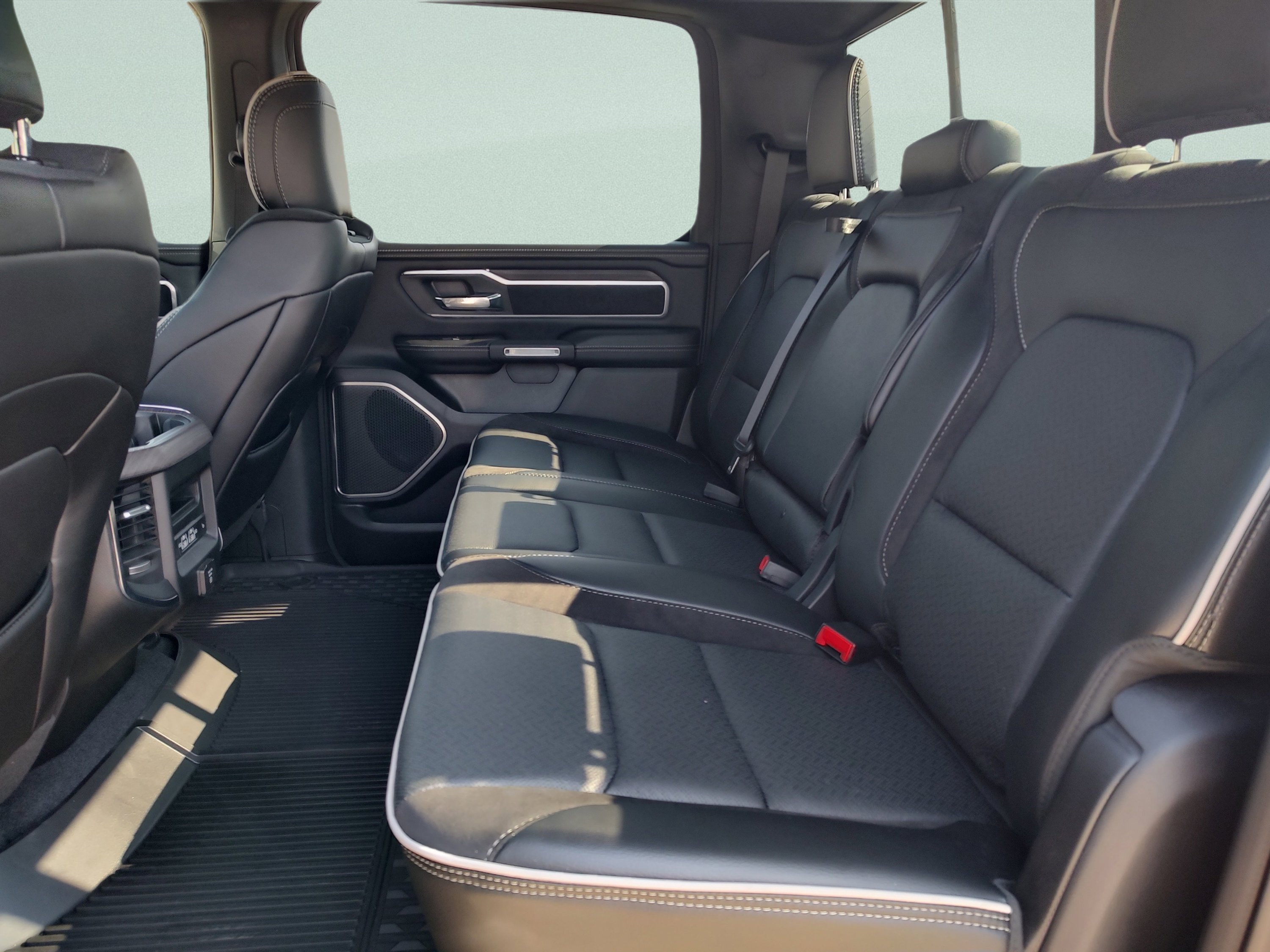 New 2025 RAM 1500 Laramie RWD image 28