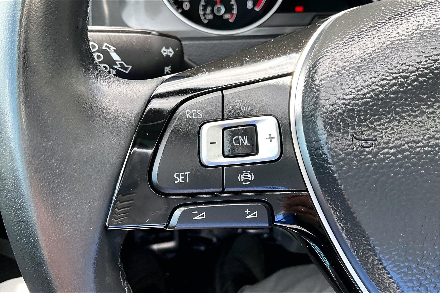 Used 2019 Volkswagen Golf Alltrack SE AWD/4WD image 17
