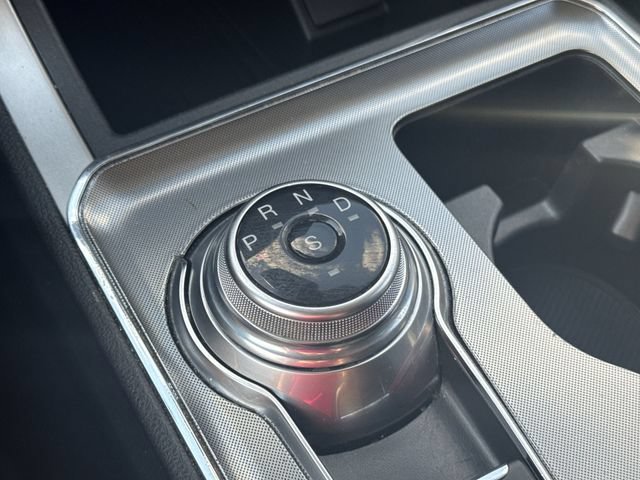 Used 2022 Ford Edge SEL w/ Sport Appearance Package AWD/4WD image 18