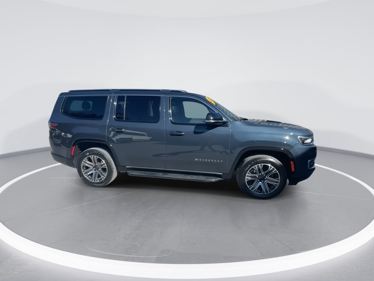 Used 2024 Jeep Wagoneer Series II w/ Flexible Seating Group AWD/4WD image 23
