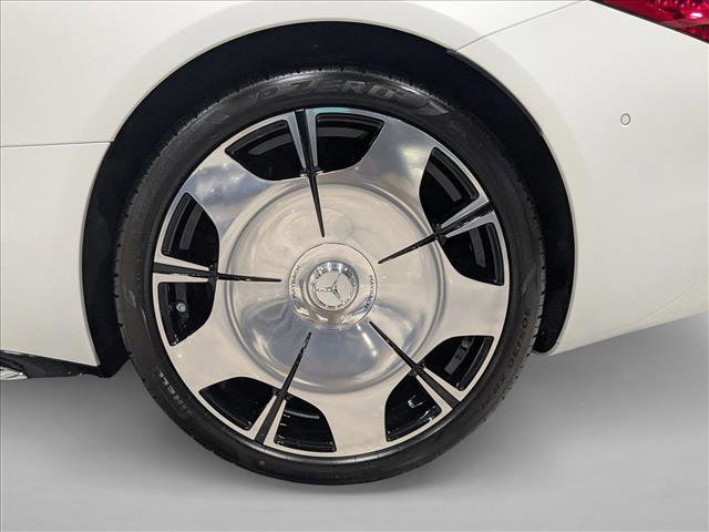 New 2026 Mercedes-Benz Maybach SL 680 image 10