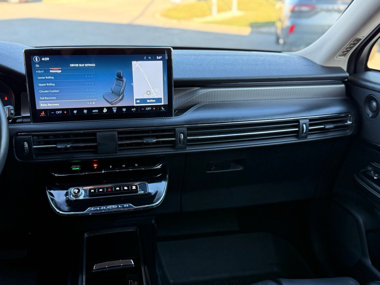 Used 2023 Lincoln Corsair Reserve w/ Equipment Group 202A image 16