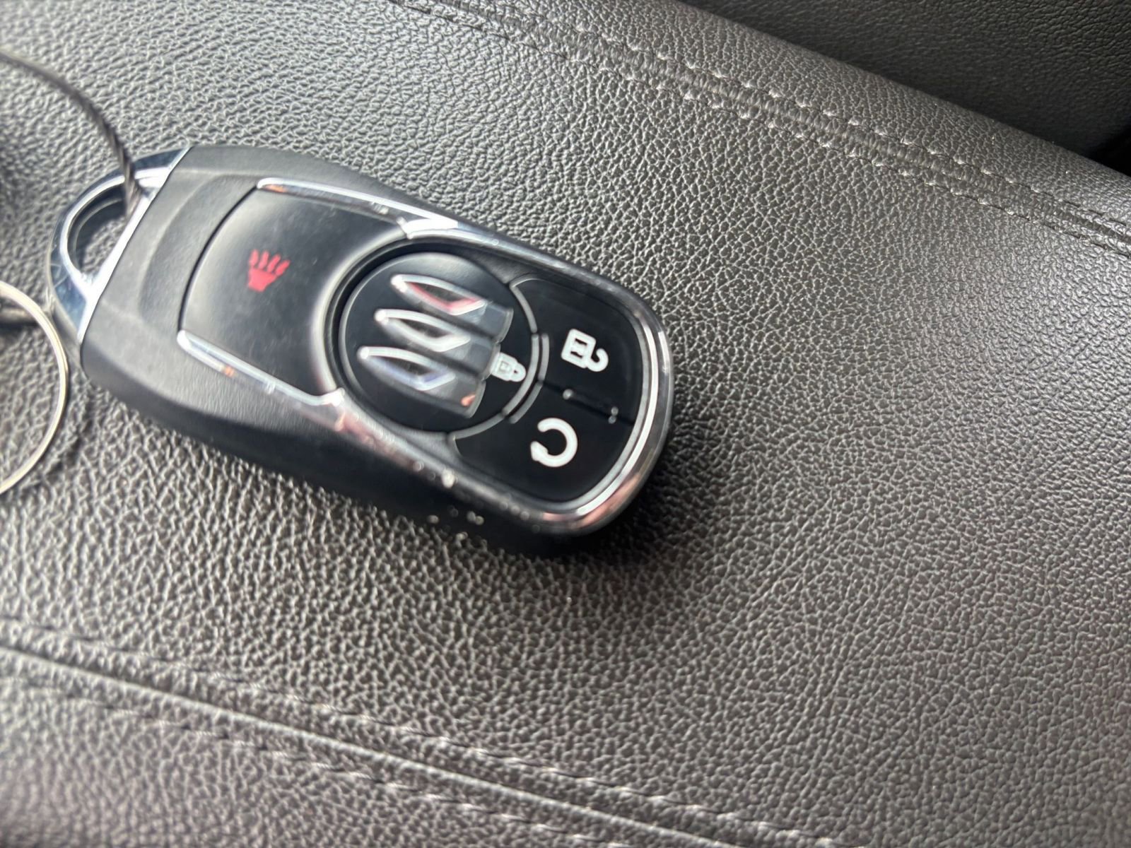 Used 2025 Buick Encore GX Preferred FWD image 23