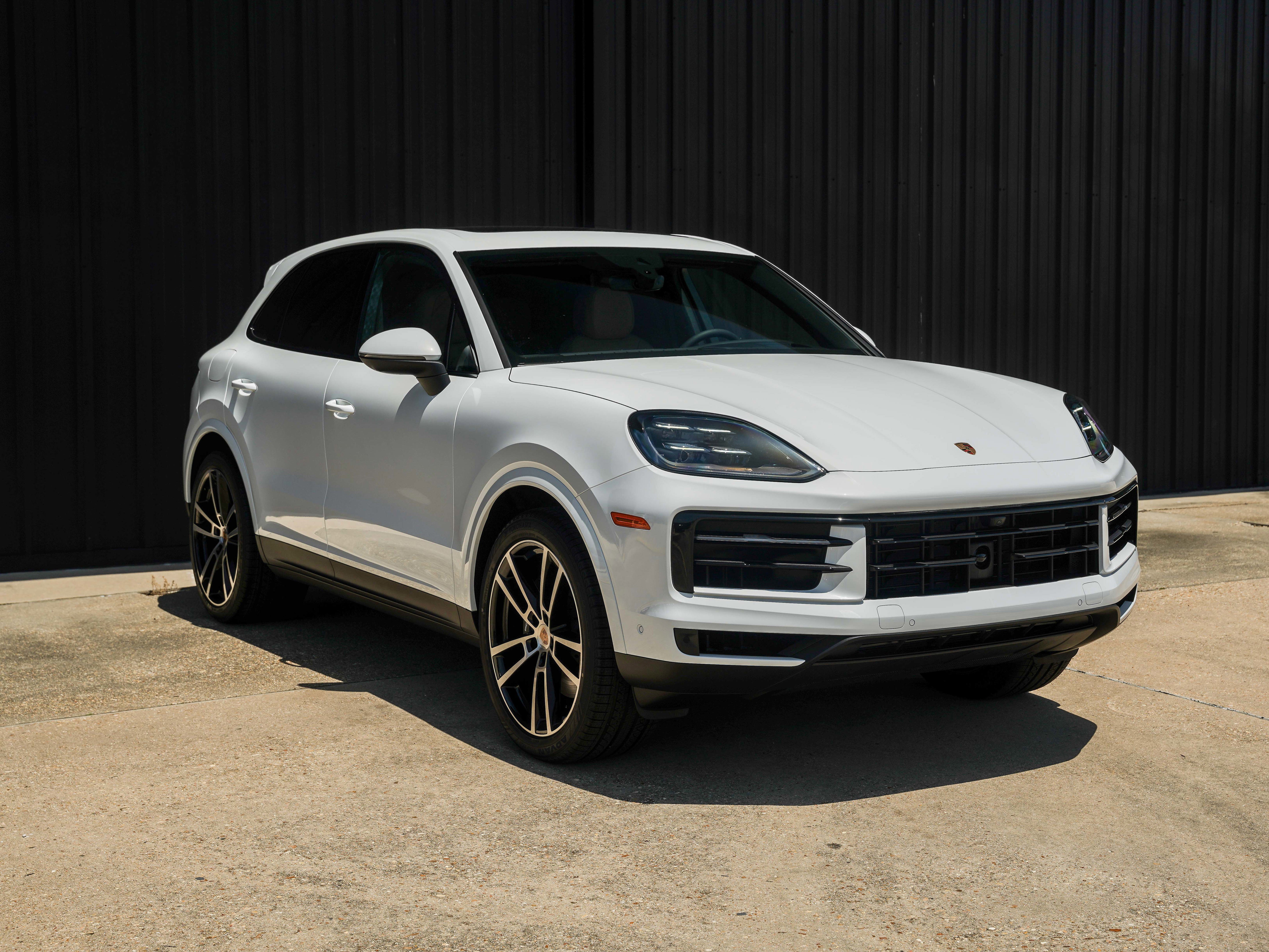 New 2025 Porsche Cayenne image 7
