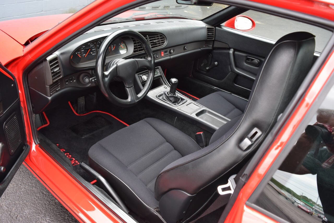 Used 1993 Porsche 968 image 2