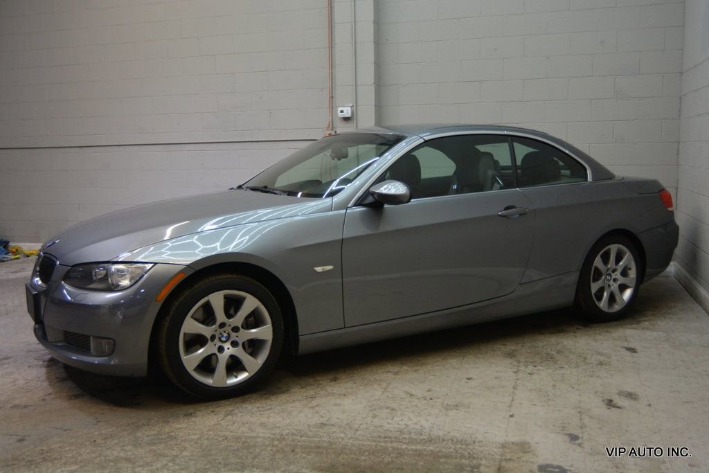 Used 2007 BMW 335i Convertible image 32