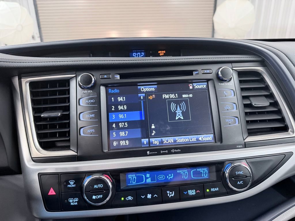 Used 2019 Toyota Highlander Plus image 17