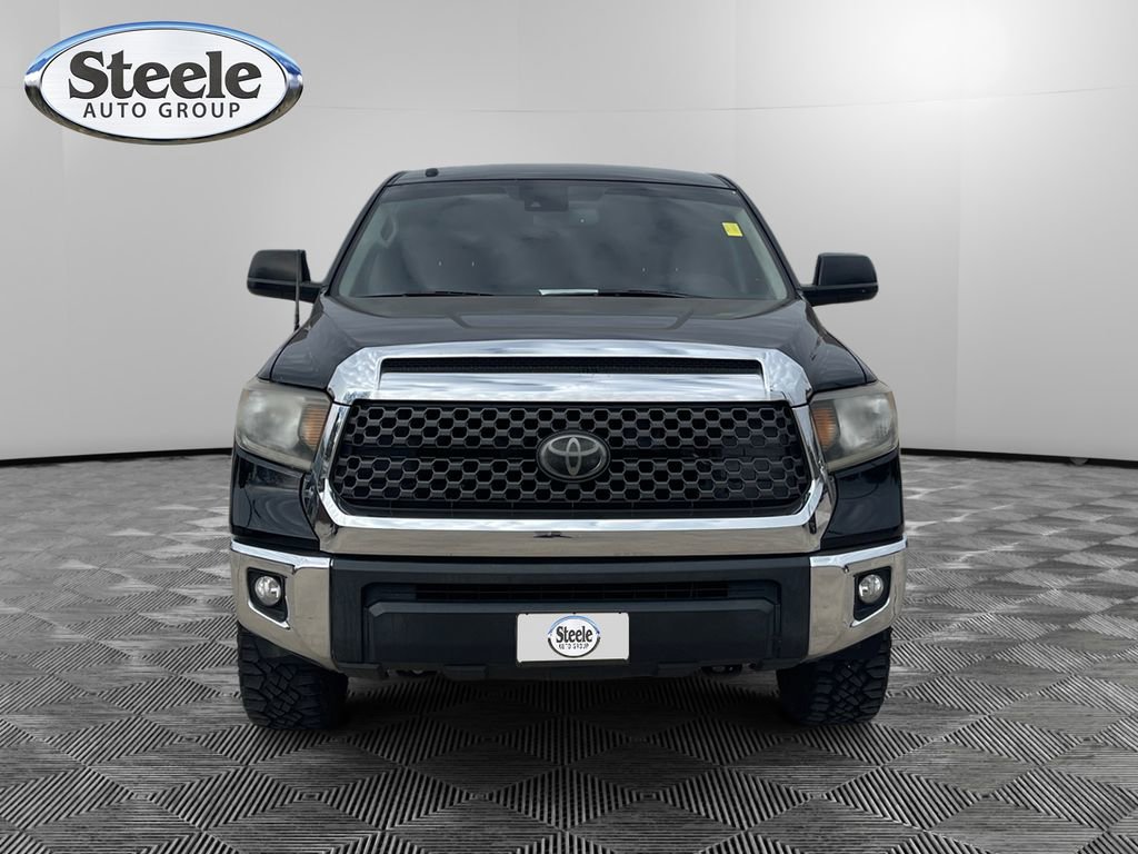 Used 2018 Toyota Tundra SR5 w/ SR5 Upgrade Package image 8