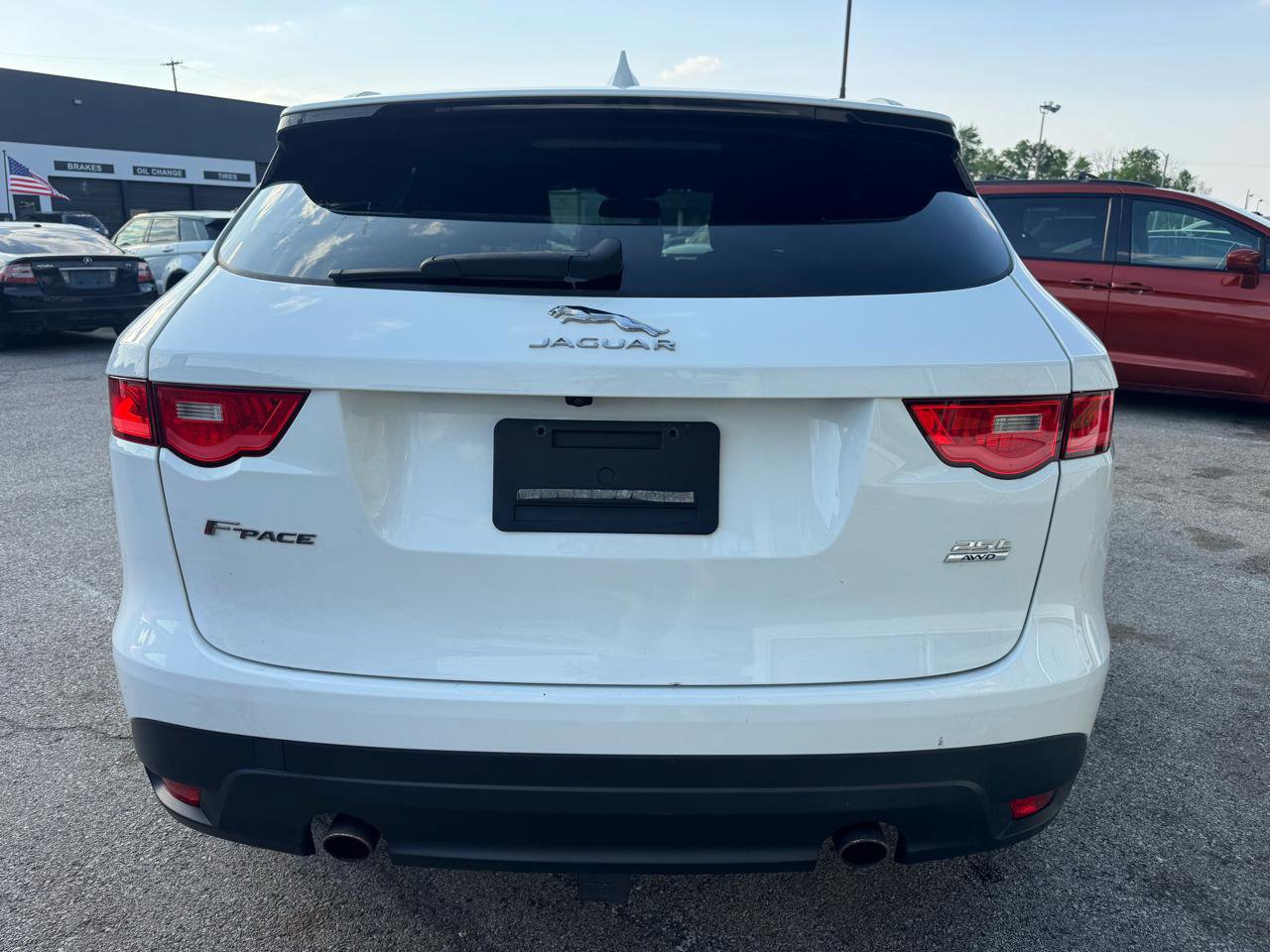 Used 2018 Jaguar F-PACE Premium AWD/4WD image 5