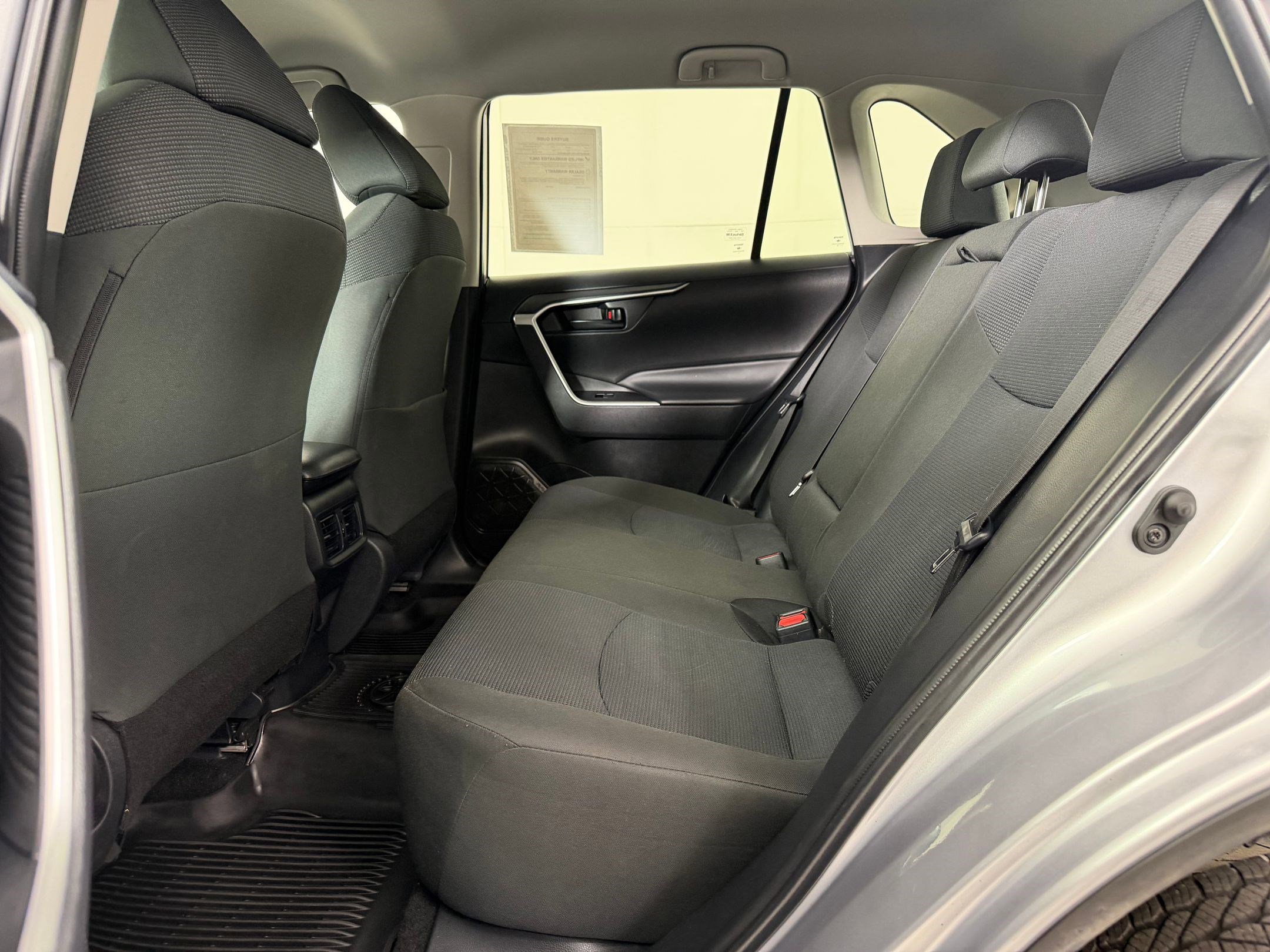 Used 2024 Toyota RAV4 LE AWD/4WD image 12