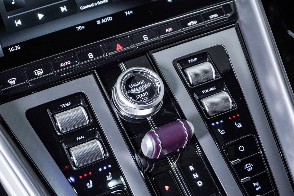 Used 2024 Aston Martin DB12 Coupe RWD image 28
