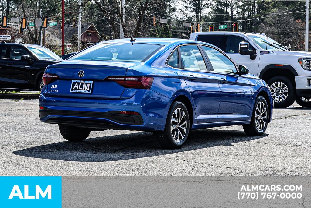 Used 2024 Volkswagen Jetta S image 6