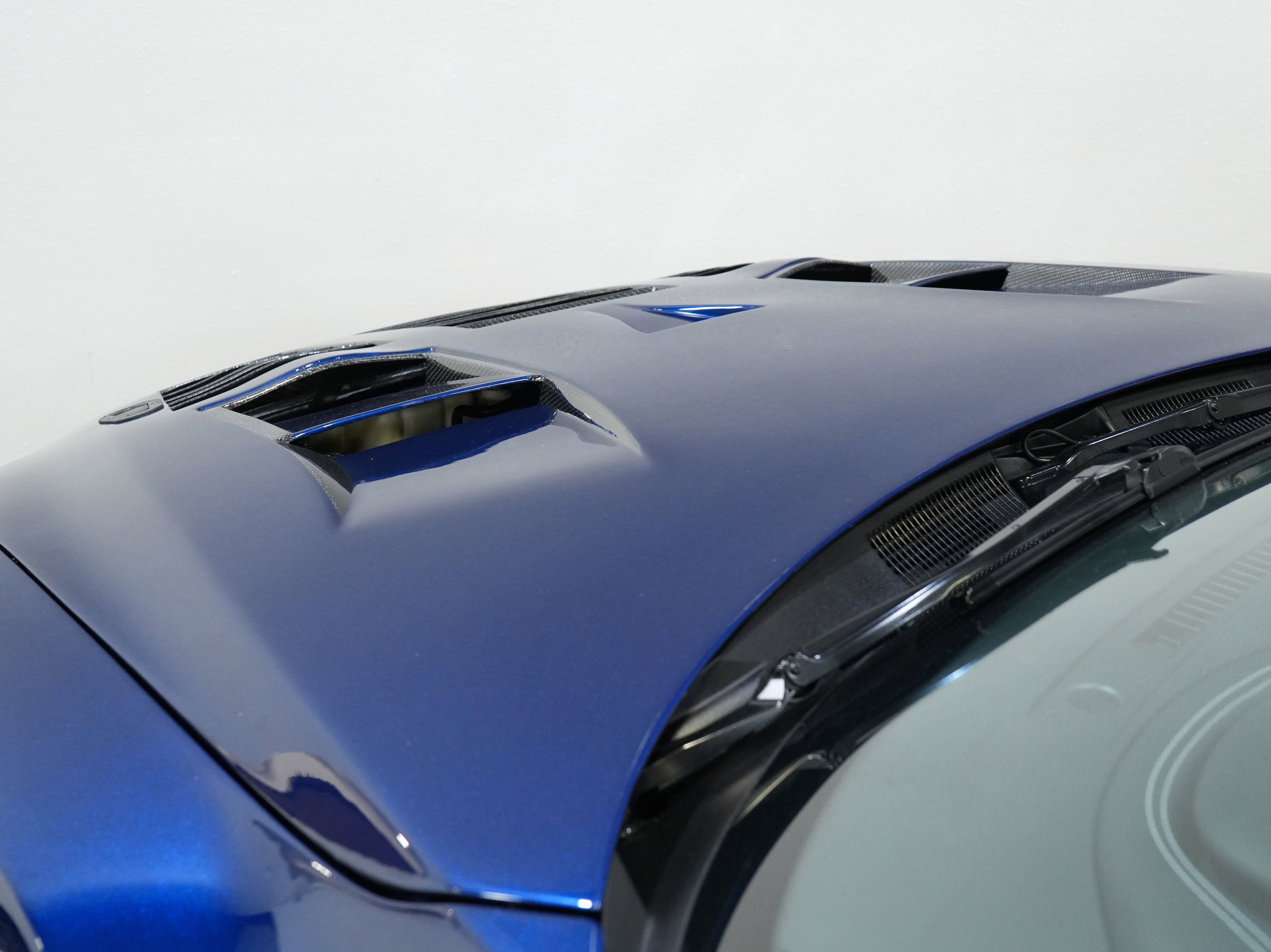 Used 2014 Nissan GT-R Premium AWD/4WD image 24