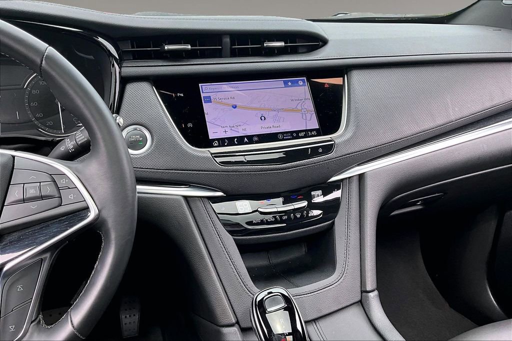 Certified 2025 Cadillac XT5 Premium Luxury FWD image 6