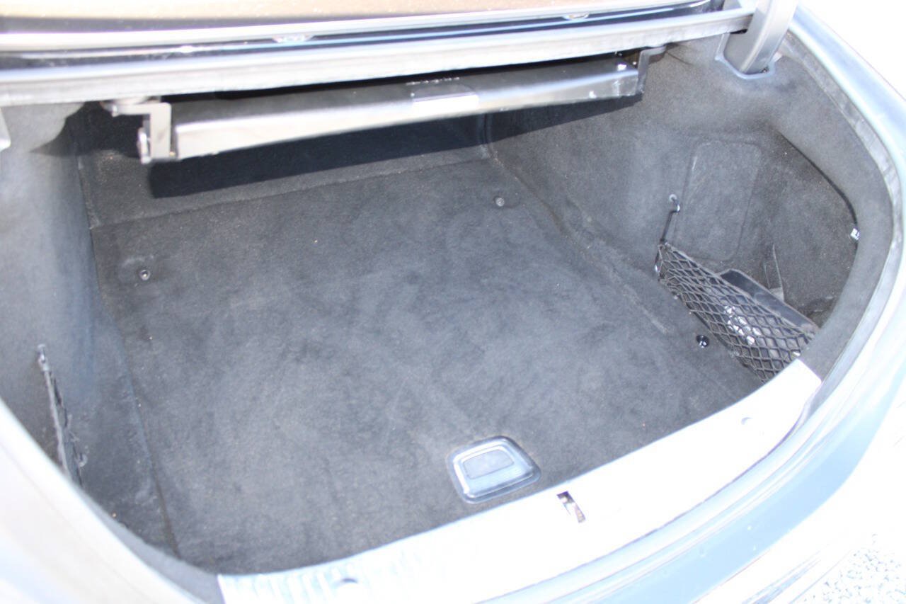 Used 2014 Mercedes-Benz S 550 Sedan image 25