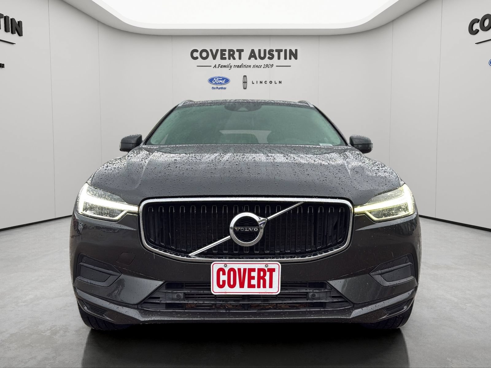 Used 2019 Volvo XC60 T5 Momentum w/ Multimedia Package AWD/4WD image 8