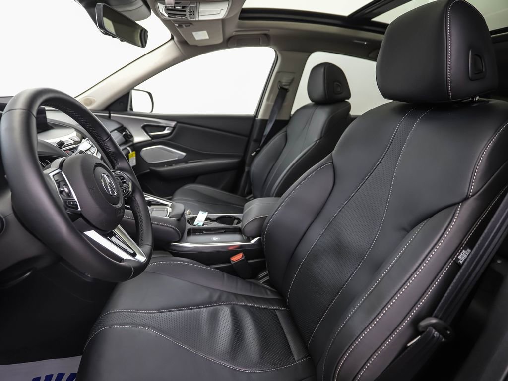 Used 2025 Acura RDX w/ Technology Package image 11