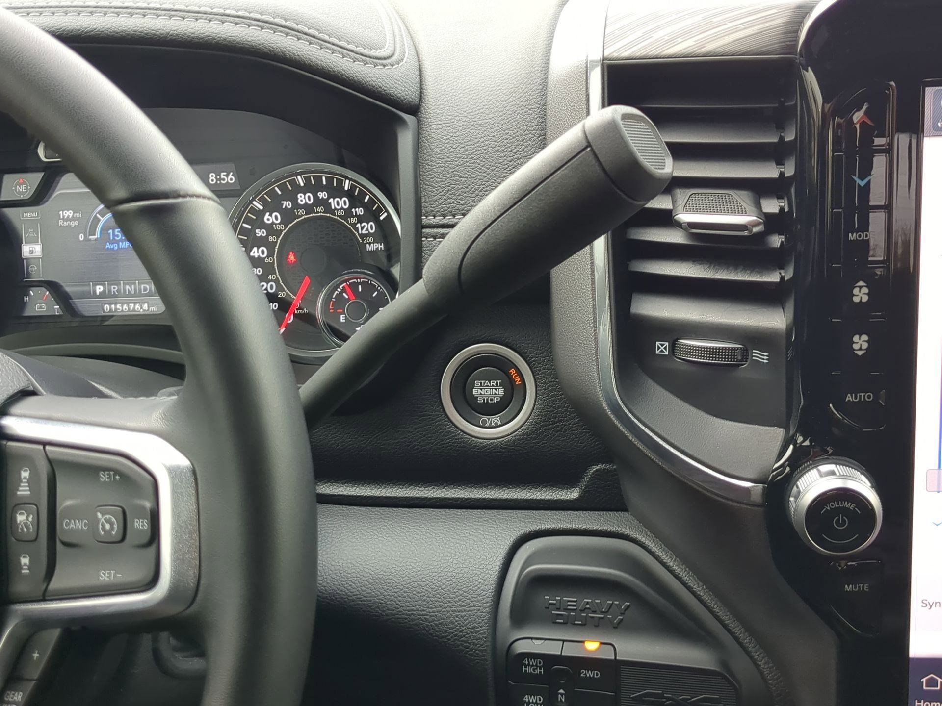 Used 2024 RAM 3500 Laramie w/ Night Edition image 27