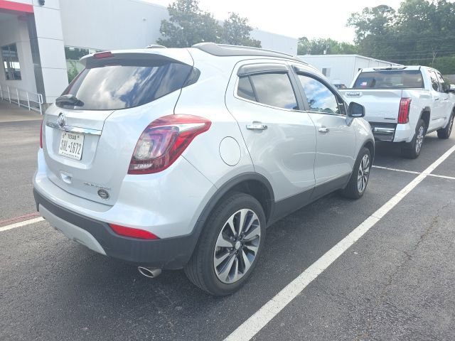 Used 2022 Buick Encore Preferred w/ Safety Package FWD image 4