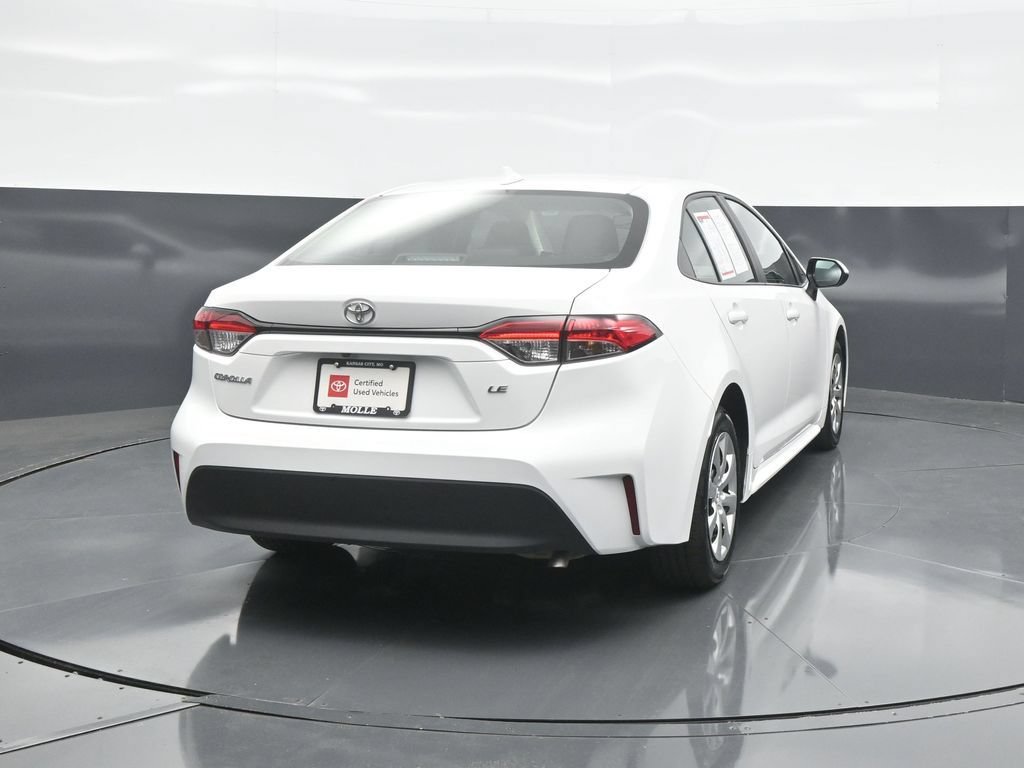 Used 2026 Toyota Corolla LE FWD image 6