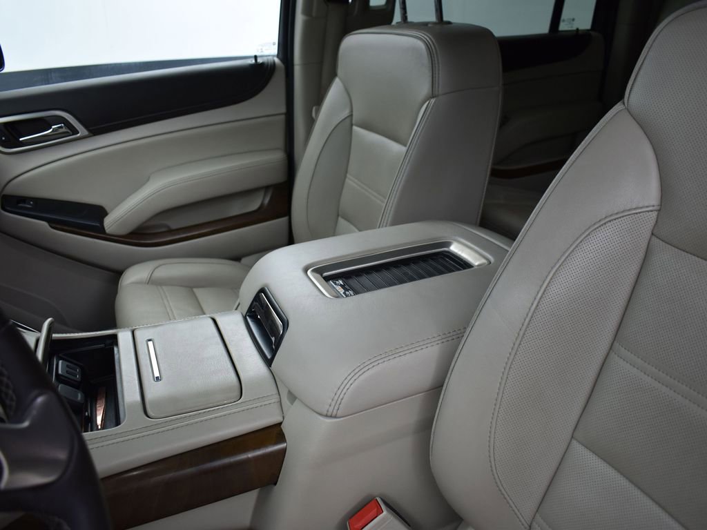 Used 2019 GMC Yukon XL Denali w/ Denali Ultimate Package image 15